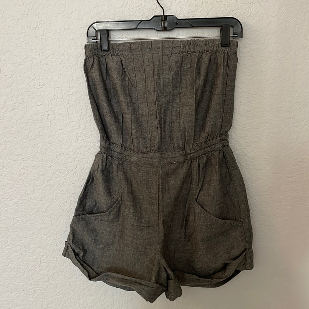 Strapless jumper